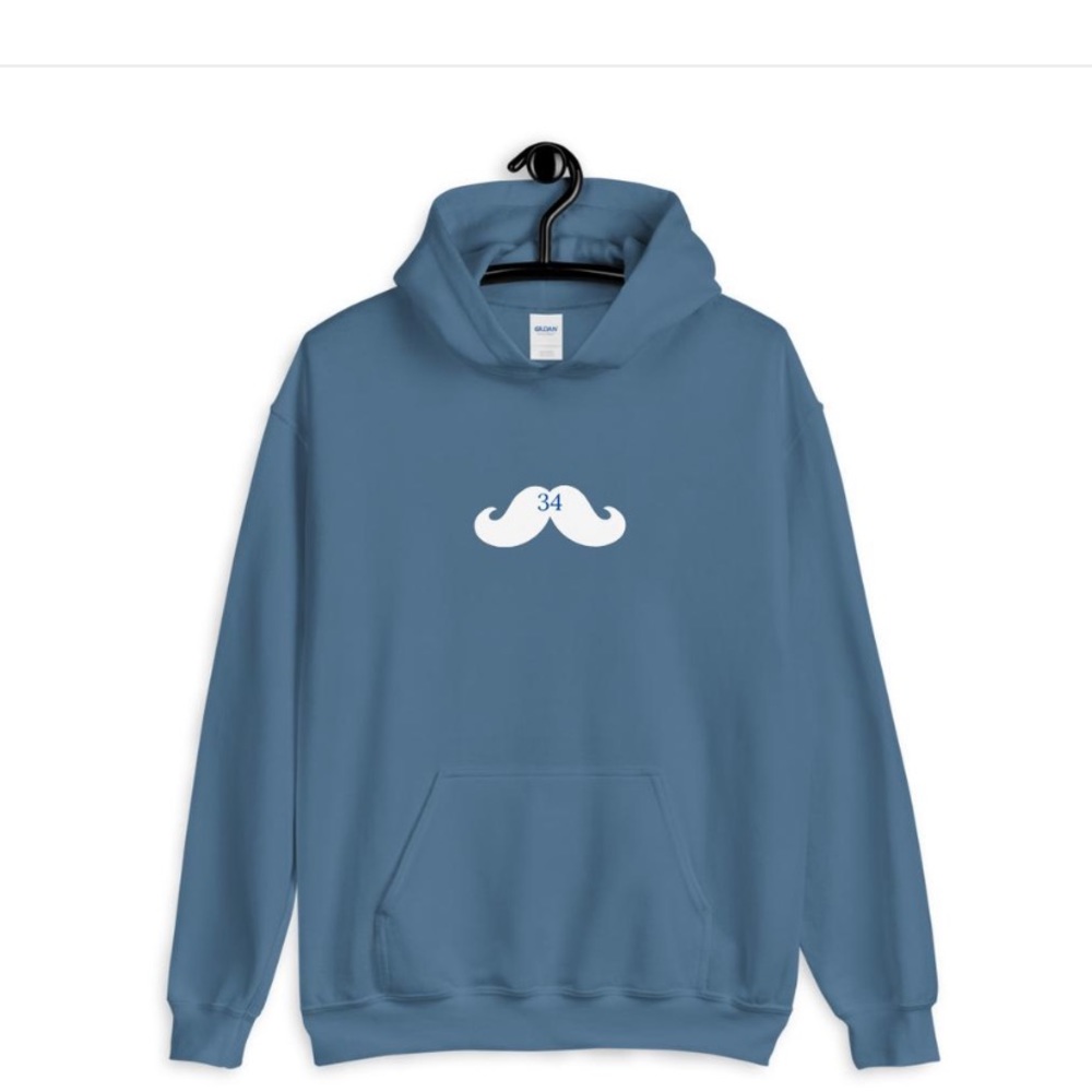 Toronto maple leafs sweatshirt